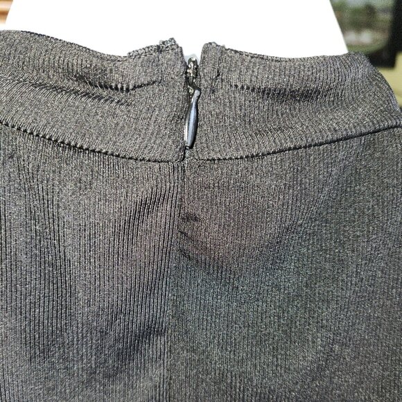 25269 Forever 21 Black Sleeveless Deep Cut V-Neck Ribbed Choker Bodysuit  2X - Picture 6 of 10